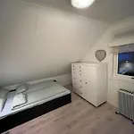 Hjelvikhytta - Flott Beliggenhet Ved Sjoen Сasa de vacaciones *