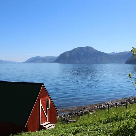 Hébergement de vacances Hjelvikhytta - Flott Beliggenhet Ved Sjoen Hjelvik